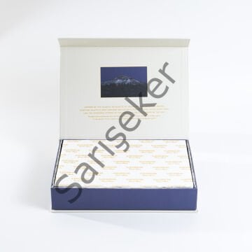 Kuru Kayısı 1300 gr (JUMBO)   Mıknatıslı Özel Kutu